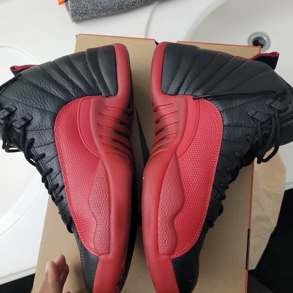 Jordan Retro 12 Flu Game